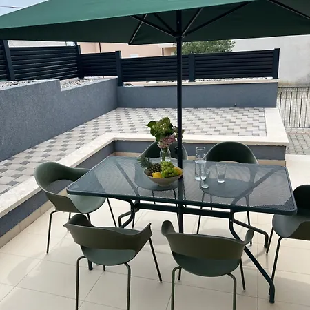 Apartment Lasta *